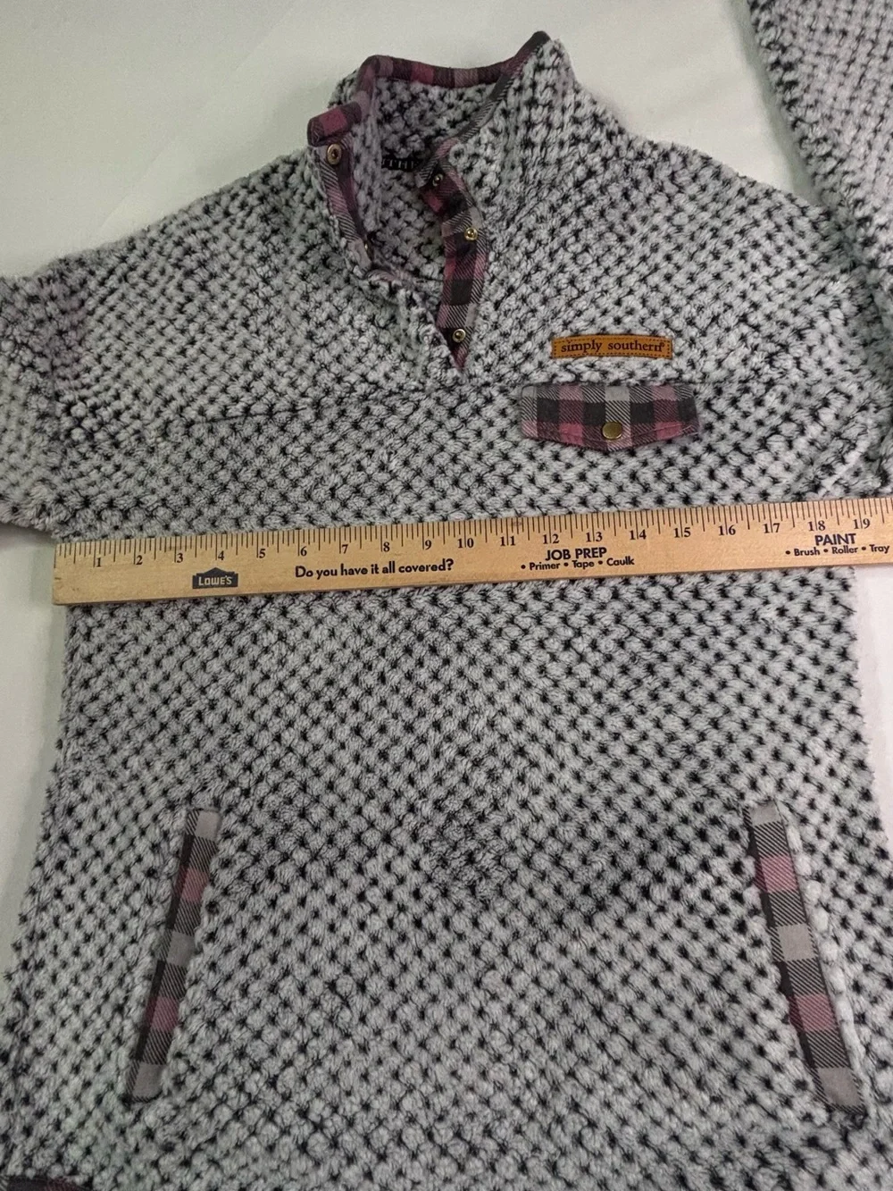 Simply Southern Gray Plush Pullover with Pink Plaid Accents Sz Small